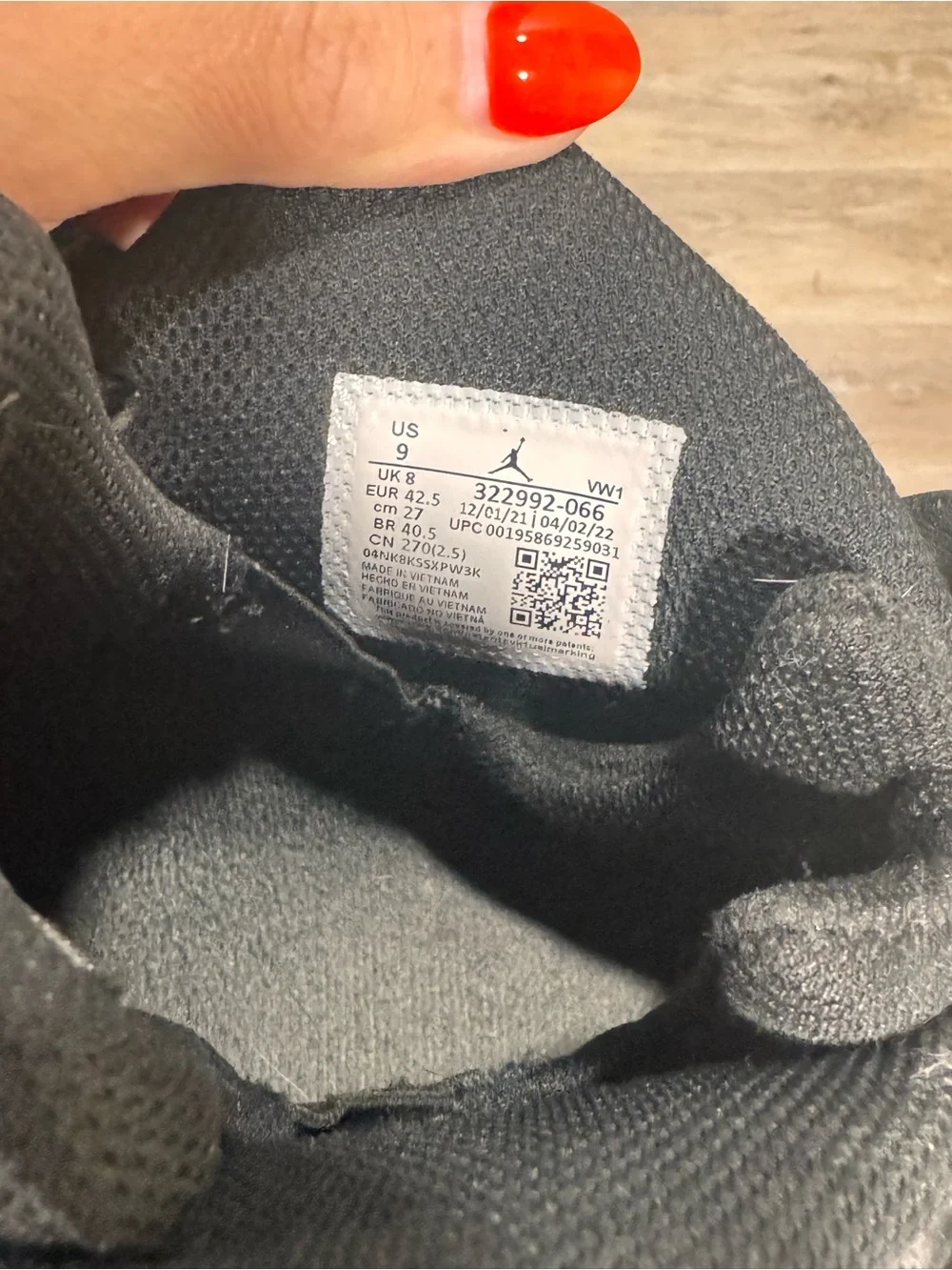 Nike Air Jordan 6 Rings in the Black Infrared